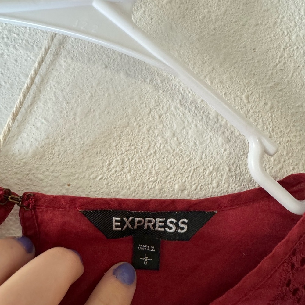 Express blouse 🛍 - Picture 3 of 3
